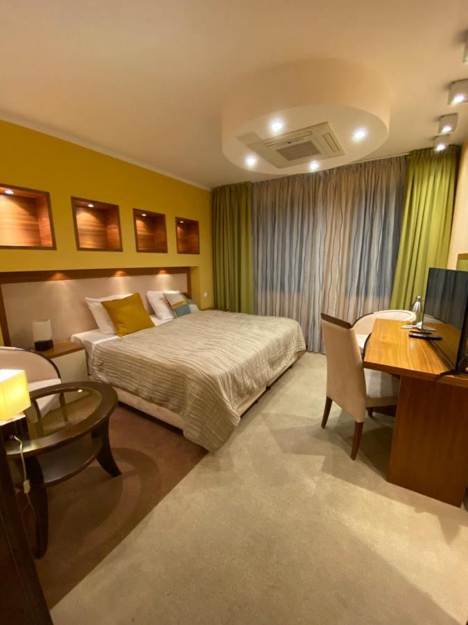 Hotel City Park Barlinek Buitenkant foto